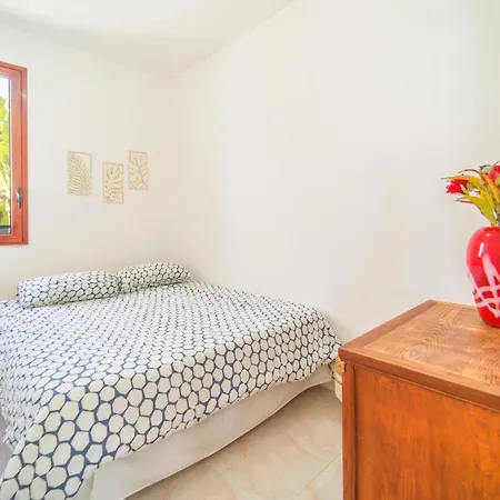 Gorgeous In Ciotta With House Sea View Holiday home