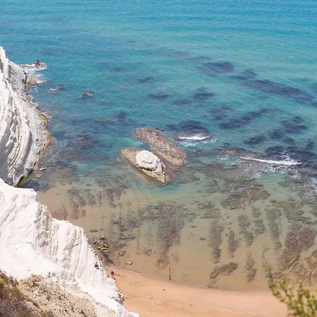 Holiday home Gorgeous In Ciotta With House Sea View Torre di Gaffe