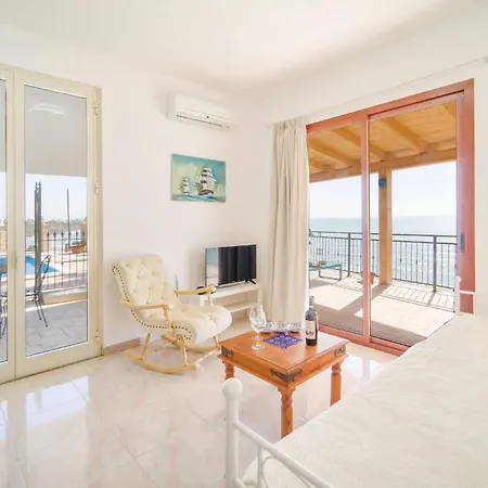 Holiday home Gorgeous In Ciotta With House Sea View