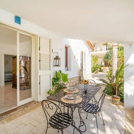 Holiday home Gorgeous In Ciotta With House Sea View *
