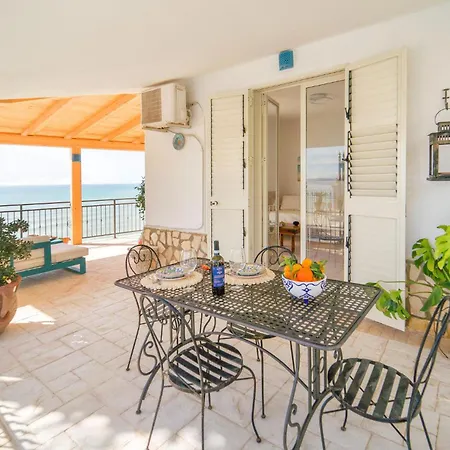 Holiday home Gorgeous In Ciotta With House Sea View Torre di Gaffe