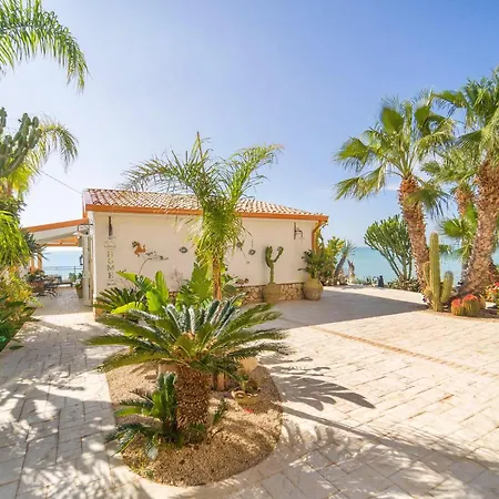 Holiday home Gorgeous In Ciotta With House Sea View