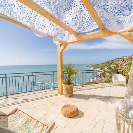 Gorgeous In Ciotta With House Sea View * Torre di Gaffe